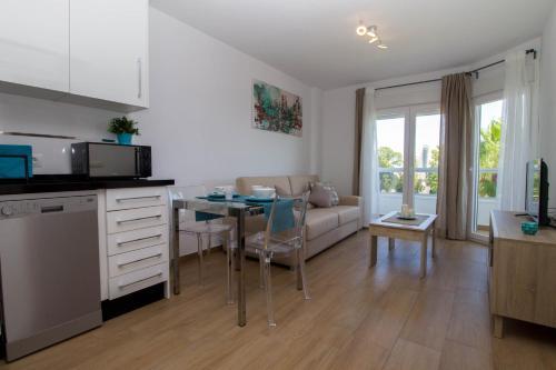 Vistamarina B208 By Ivi Real Estate Apartment Torremolinos Luaran gambar